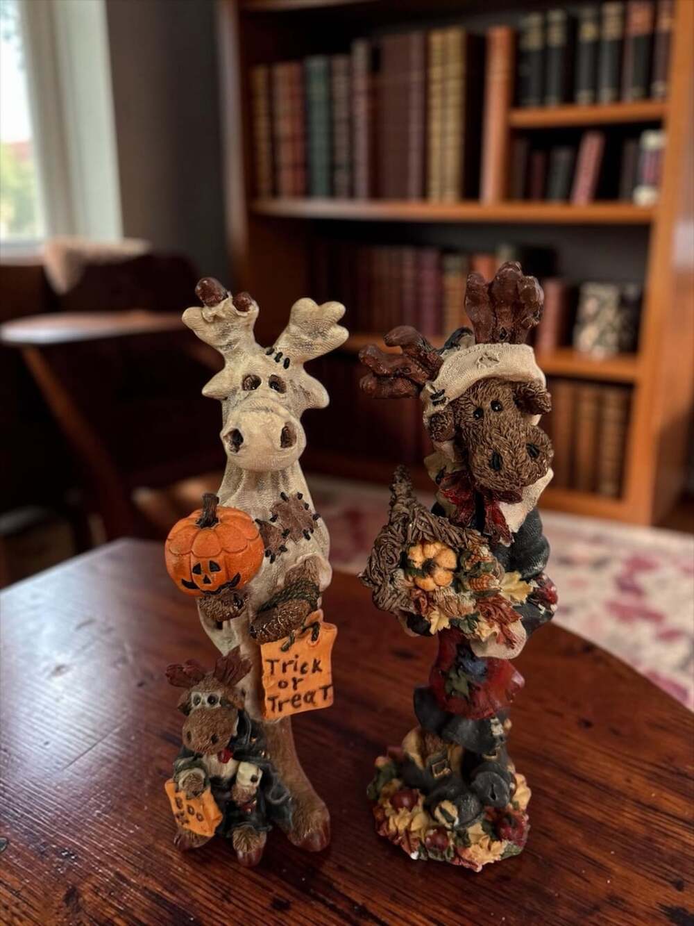 Boyds Bears & Friends Set of 2 Folkstone Collection Prudence Mooselmaid The Pilg